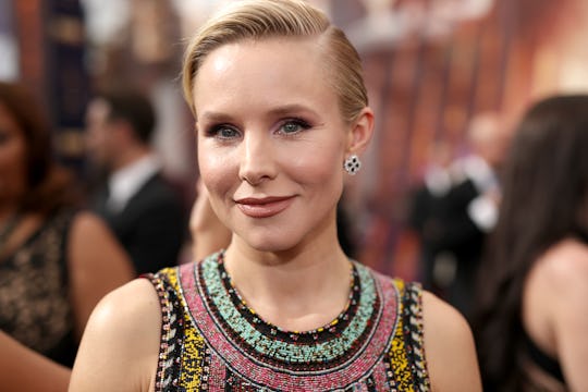 LOS ANGELES, CALIFORNIA - SEPTEMBER 22:  Kristen Bell walks the red carpet during the 71st Annual Pr...