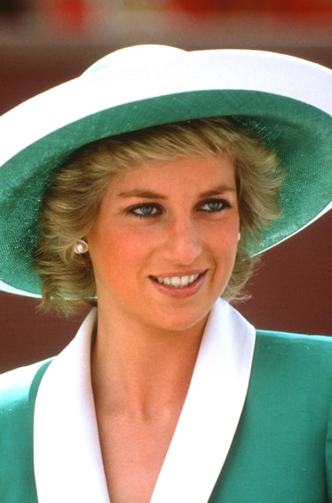 SYDNEY, AUSTRALIA - JANUARY 26: Diana, Princess of Wales, wearing a green dress with a white collar ...