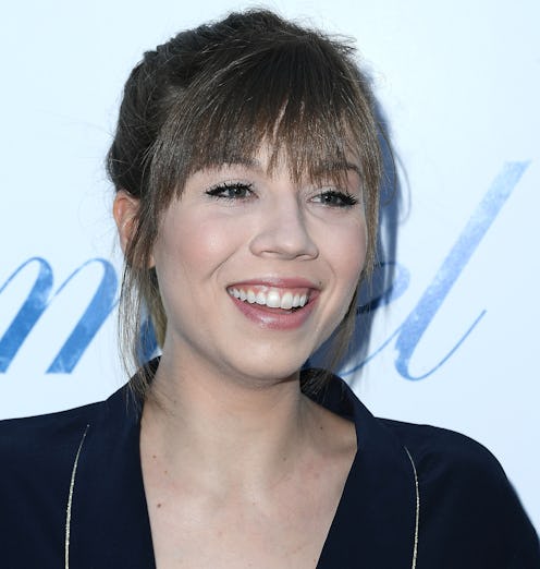HOLLYWOOD, CA - JUNE 13:  Jennette McCurdy arrives at the Magnolia Pictures' "Damsel" Premiere at Ar...