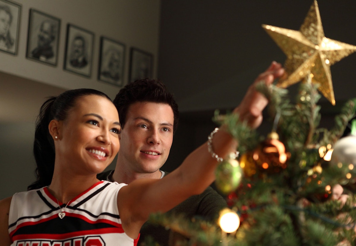 Santana (Naya Rivera) and Finn (Cory Monteith) in Glee.