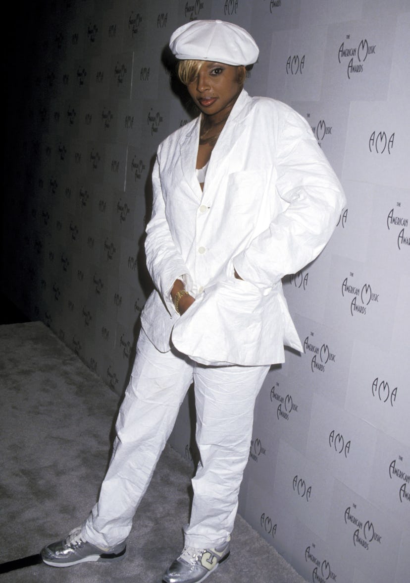 Mary J Blige S 90s Style Made Her A Hip Hop Fashion Icon