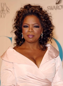 Oprah Winfrey arrives to the 2007 CFDA Fashion Awards held at the New York Public Library, New York ...