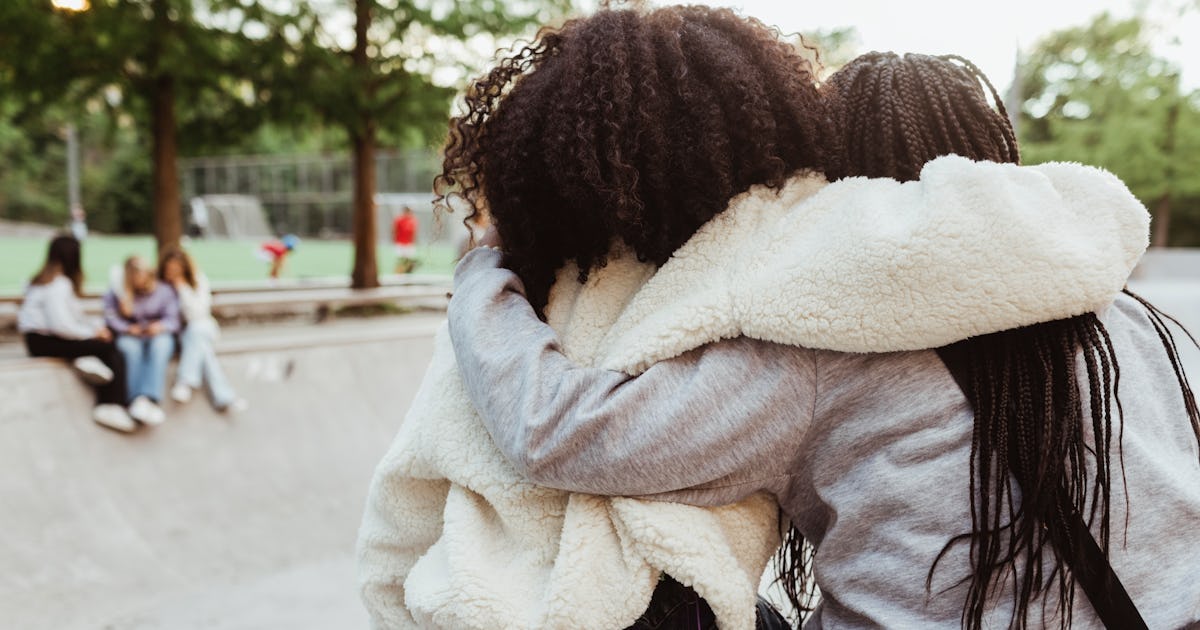 10 Ways To Help A Friend Who's Feeling Insecure