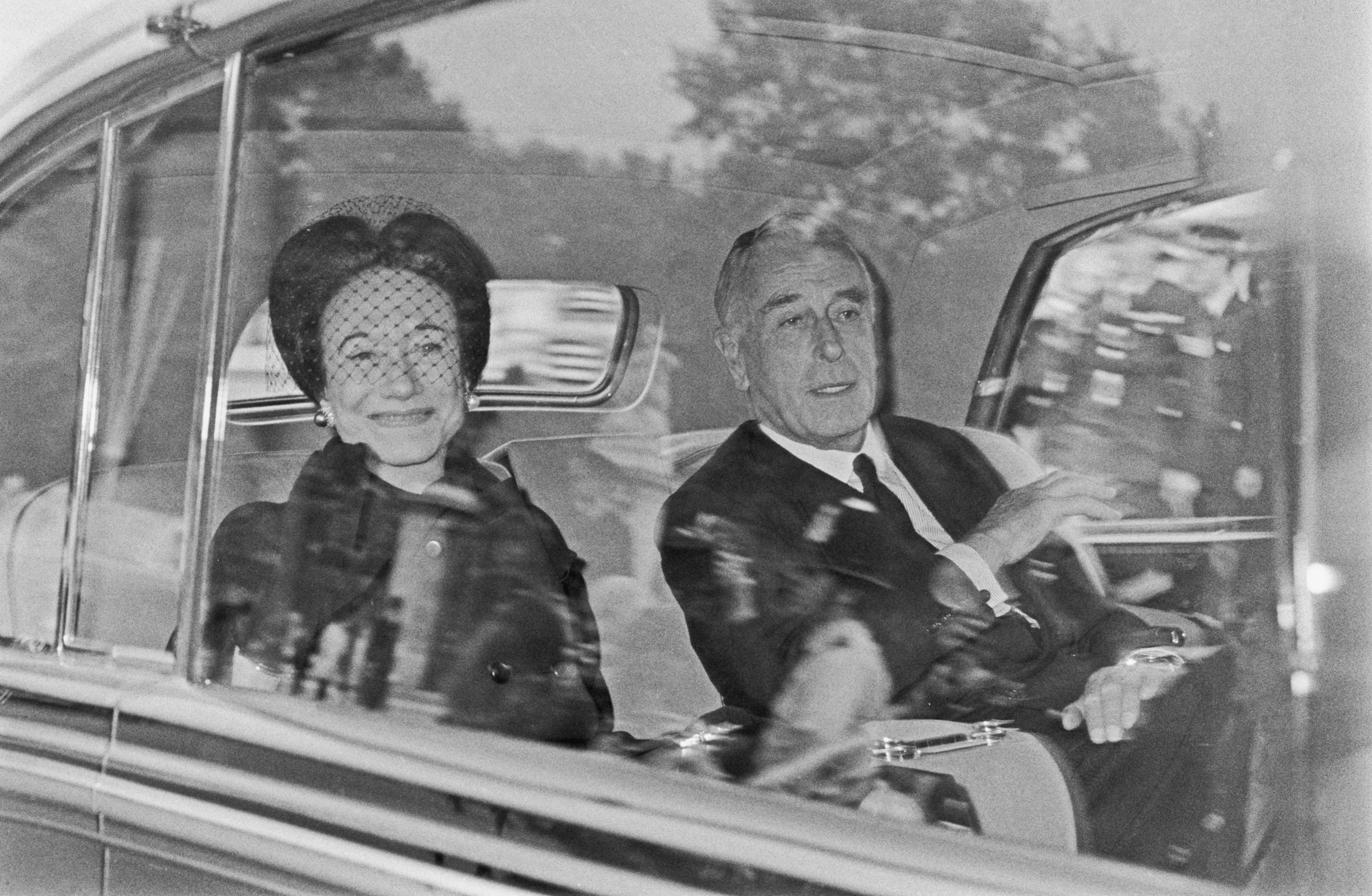 how do royal families deal with controversies