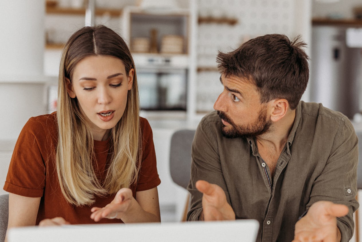 The 20 Incompatible Qualities That End Relationships, According To ...