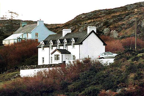 (FILES) A file photo taken on December 24, 1996 in Schull, southern Ireland, shows the house of Soph...