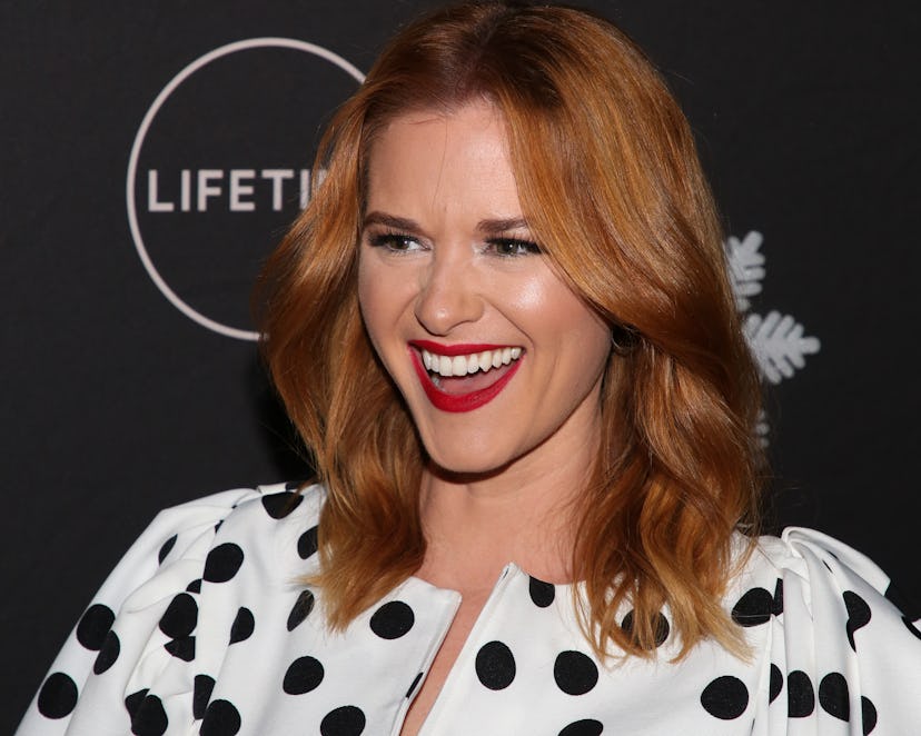 LOS ANGELES, CALIFORNIA - OCTOBER 22: Sarah Drew attends the "It's A Wonderful Lifetime" Holiday Par...