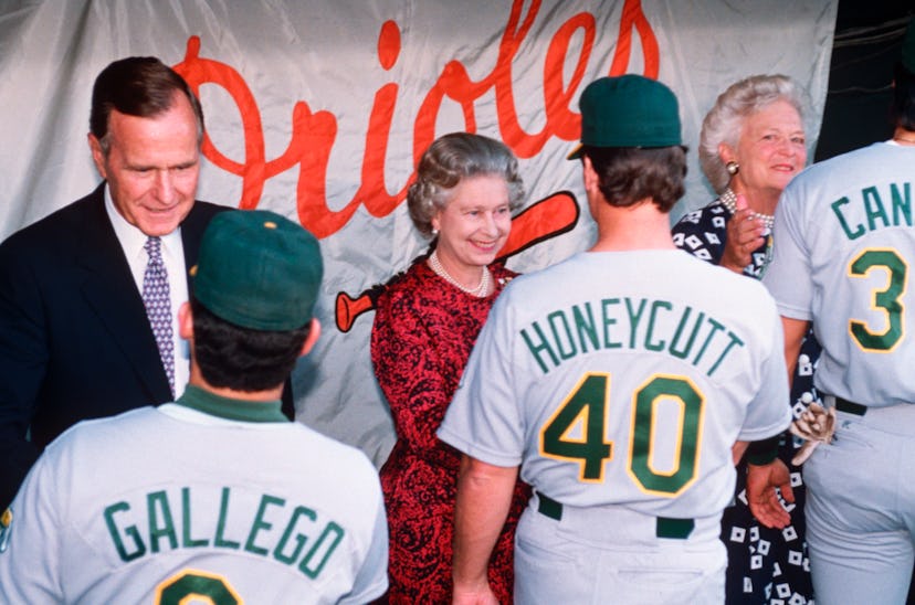 Queen Elizabeth went to her first baseball game with President Bush.