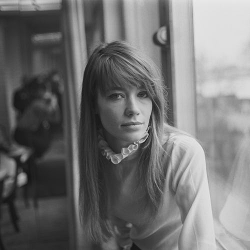 French singer-songwriter Francoise Hardy, UK, 9th February 1968. (Photo by Daily Express/Getty Image...