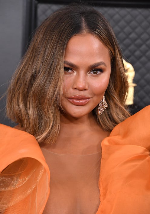 LOS ANGELES, CALIFORNIA - JANUARY 26: Chrissy Teigen arrives at the 62nd Annual GRAMMY Awards at Sta...