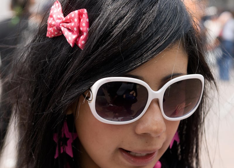 TO GO WITH AFP STORY A girl belonging to the "emo" urban tribe, at Glorieta de los Insurgentes in Me...