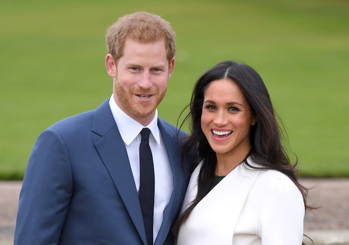 LONDON, ENGLAND - NOVEMBER 27:  Prince Harry and Meghan Markle attend an official photocall to annou...