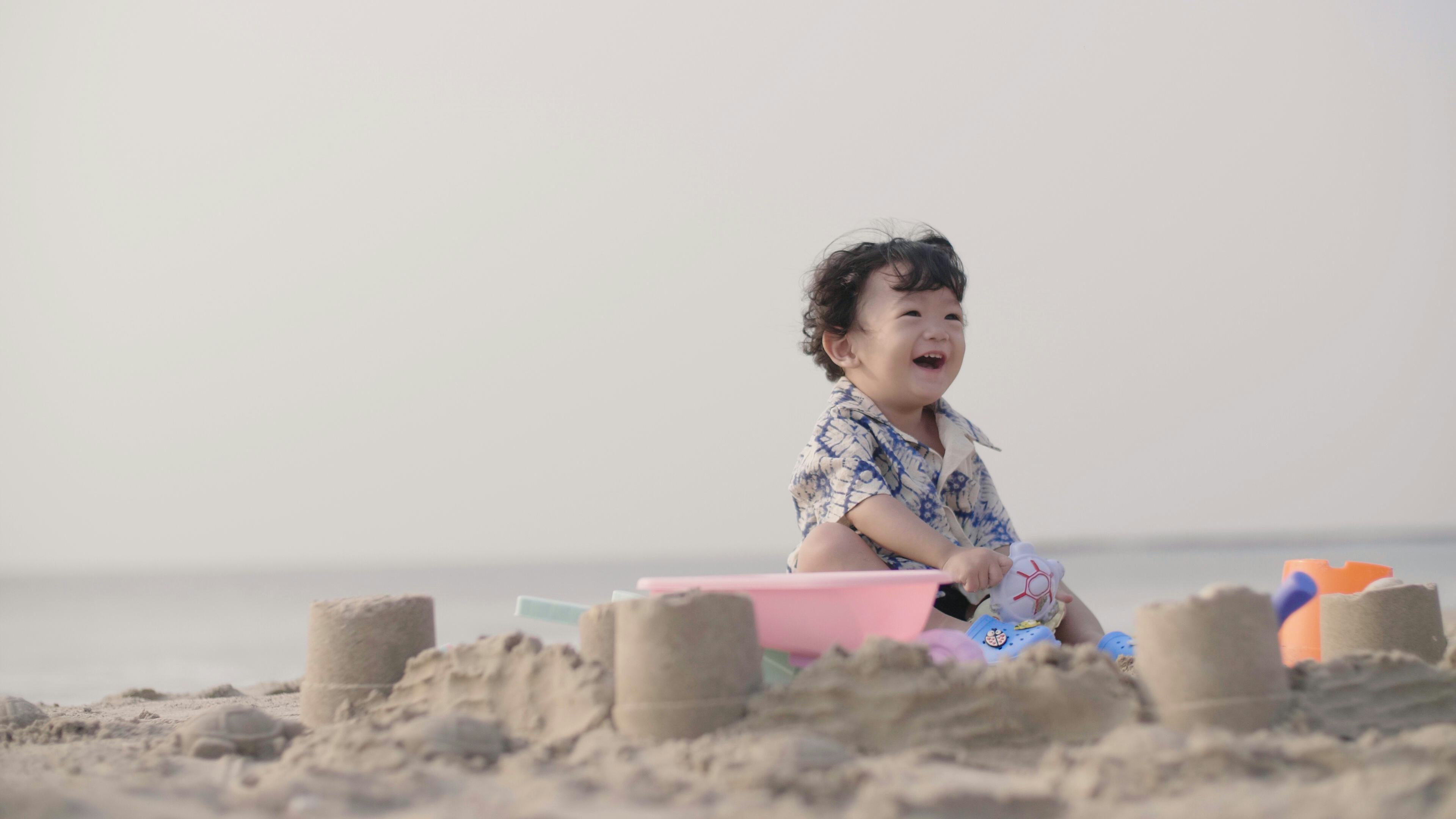 What Happens If Babies Eat Sand, According To An Expert (Because They Will)