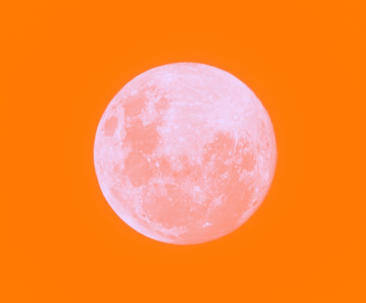 Full moon in particular zodiac sign to show when you'll have vivid dreams.