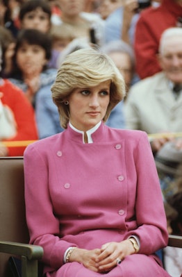Princess Diana wearing an '80s mushroom lob while in Canada. 