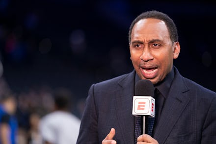PHILADELPHIA, PA - DECEMBER 20: ESPN analyst Stephen A. Smith talks prior to the game between the Da...