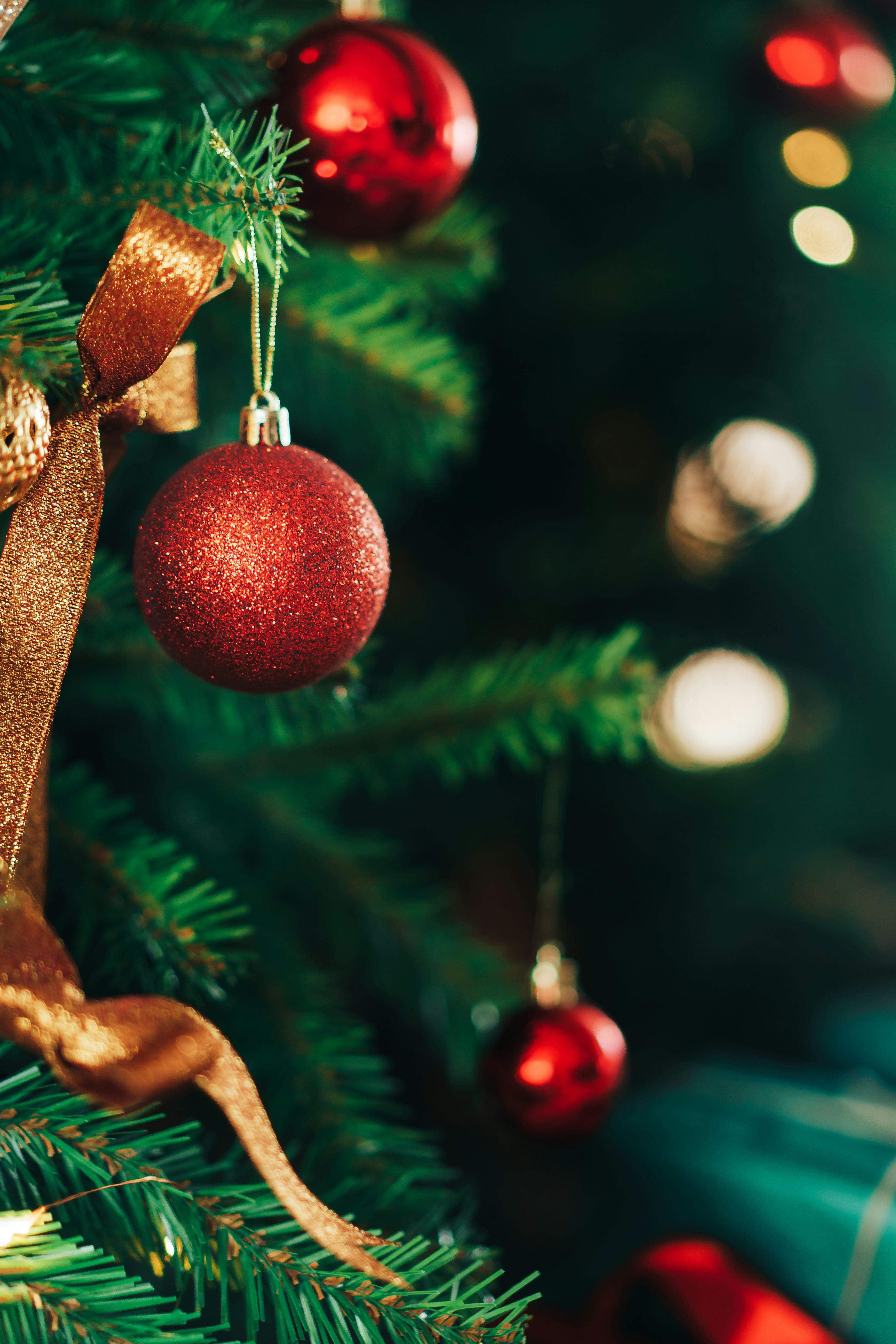 The Hallmark Channel has released its "Christmas In July" movie line-up for 2021. 