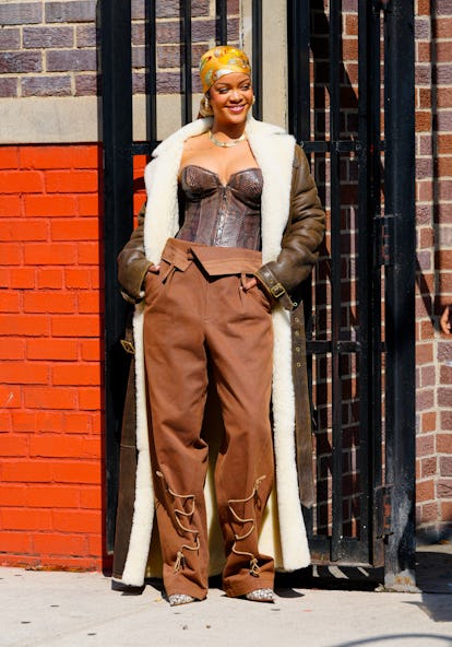 NEW YORK, NEW YORK - JULY 10: Rihanna is seen set for a music video on July 10, 2021 in New York City. (Photo by Gotham/GC Images)