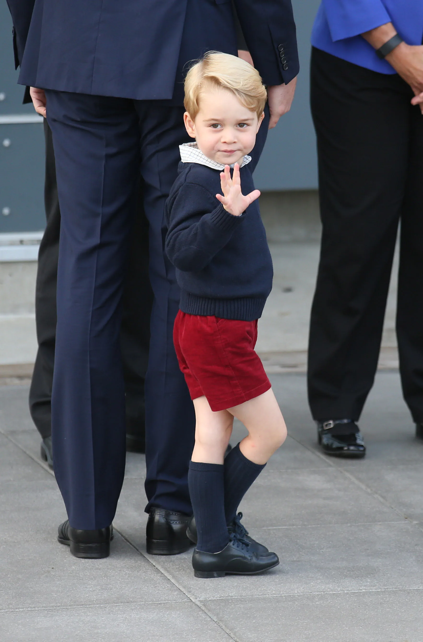 Adorable Photos Prince George Wearing Shorts Through The Years