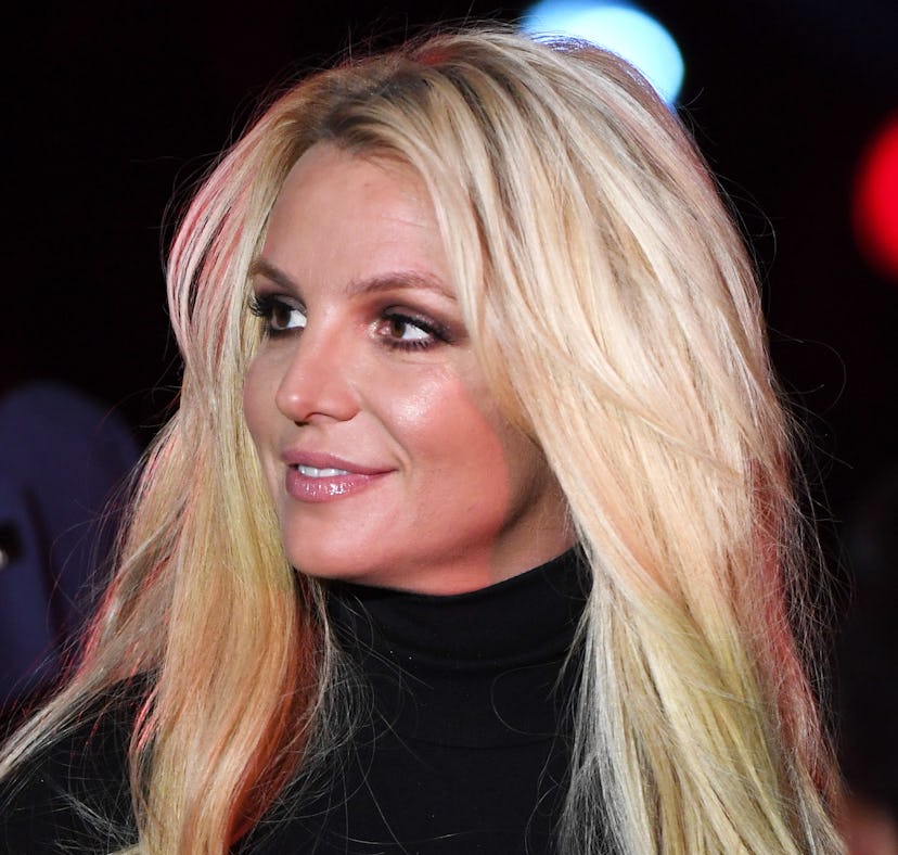 Britney Spears wants her father investigated for conservatorship abuse.