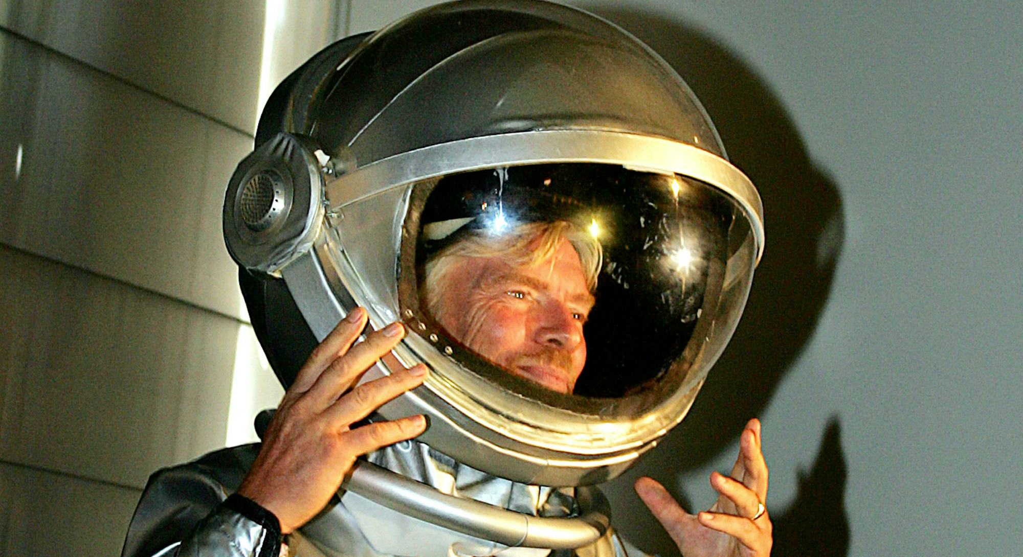 pic Jeff Bezos Space Suit https www inverse com innovation blue origin jeff bezos spaceflight new shepard launch