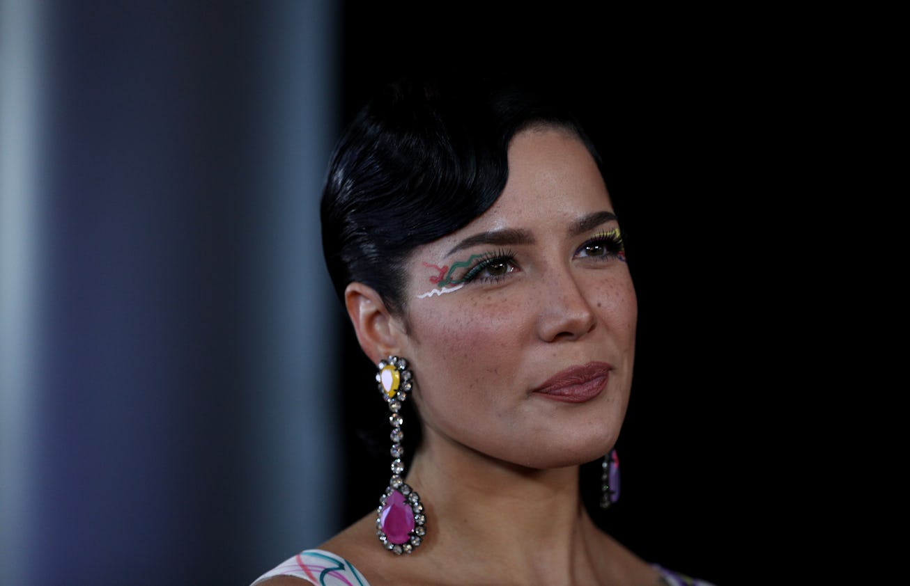 SYDNEY, AUSTRALIA - NOVEMBER 27: Halsey arrives for the 33rd Annual ARIA Awards 2019 at The Star on ...
