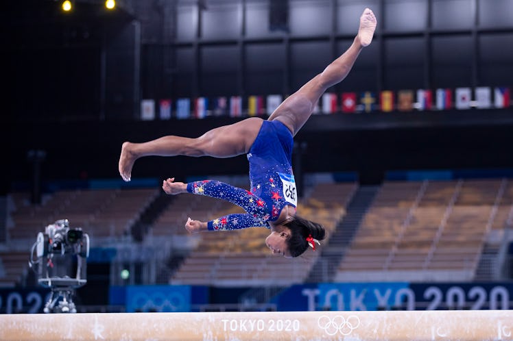 TOKYO, JAPAN - JULY 25: (BILD ZEITUNG OUT) Simone Biles of USA competes at the Balance Beam on day t...