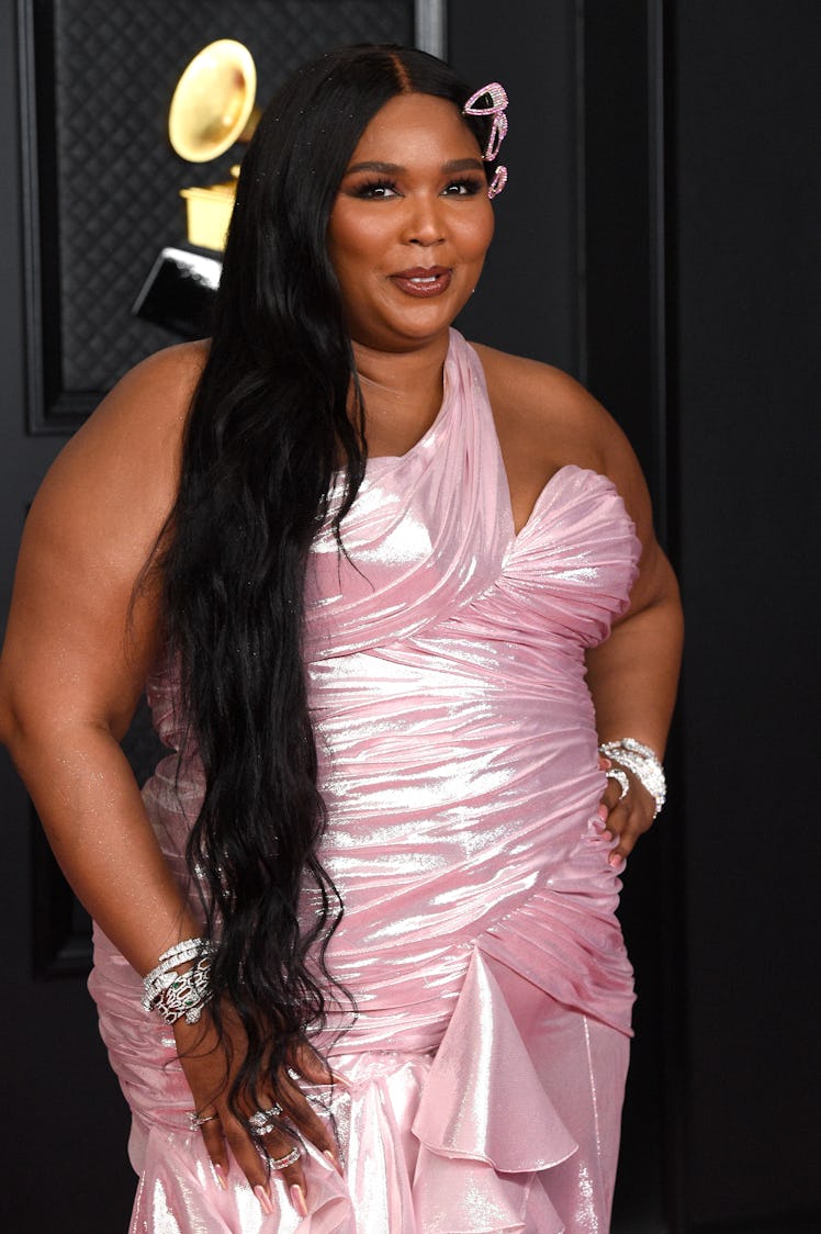 Lizzo asked fans to stay social distanced from her.