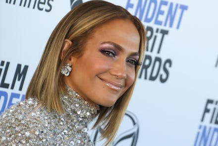 SANTA MONICA, CALIFORNIA - FEBRUARY 08: Jennifer Lopez attends the 2020 Film Independent Spirit Awar...