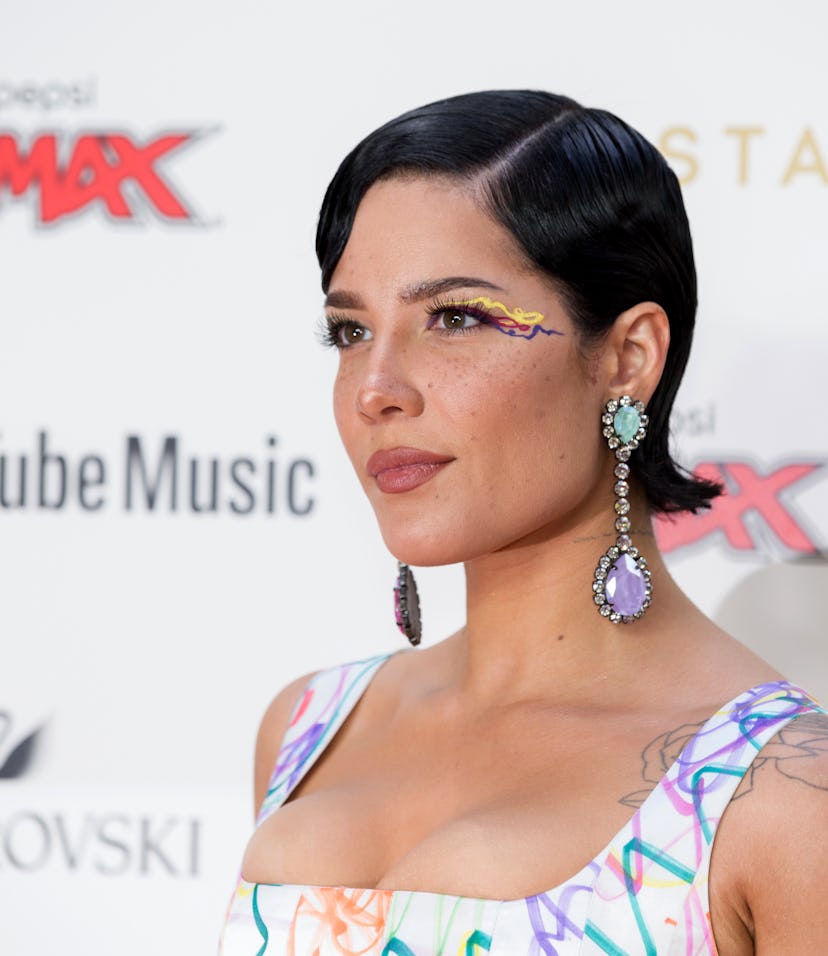 SYDNEY, AUSTRALIA - NOVEMBER 27: Halsey arrives for the 33rd Annual ARIA Awards 2019 at The Star on ...