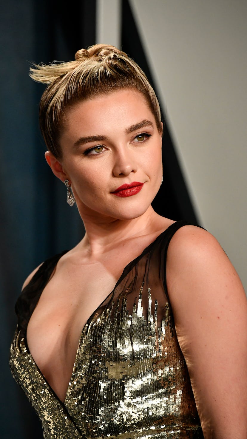 BEVERLY HILLS, CALIFORNIA - FEBRUARY 09: Florence Pugh attends the 2020 Vanity Fair Oscar Party host...