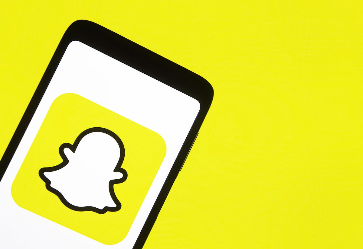 This Snapchat Charms List Covers All The Fun Icons You Can Earn