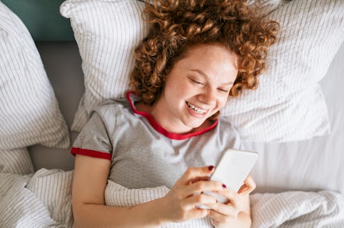 Here's how to send a good morning text to your crush.