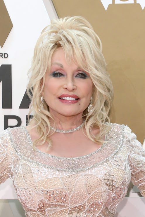 NASHVILLE, TENNESSEE - NOVEMBER 13: (FOR EDITORIAL USE ONLY) Dolly Parton attends the 53nd annual C...
