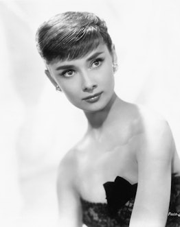 In the 1950s, baby bangs became the most popular style of fringe.