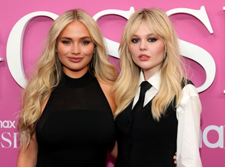 NEW YORK, NEW YORK - JUNE 30: Natalie Alyn Lind and Emily Alyn Lind attend the "Gossip Girl" New Yor...