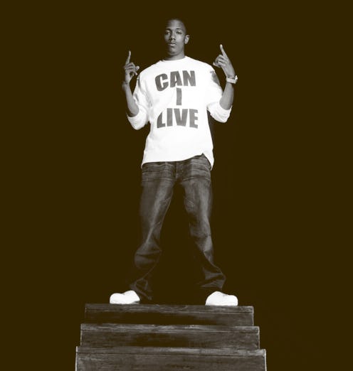 LOS ANGELES, CA - CIRCA 2003: American comedian, rapper, and television host Nick Cannon poses for a...