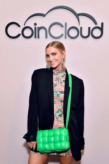 LOS ANGELES, CALIFORNIA - JUNE 15: Ashlee Simpson Ross attends the Coin Cloud Cocktail Party, hosted...