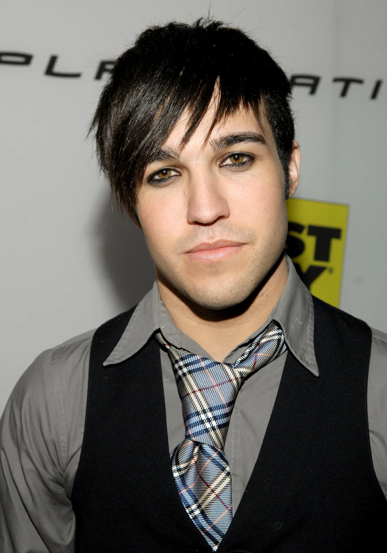 Guyliner is Set to Make A Triumphant Return This Fall