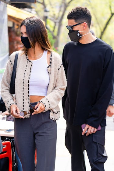 NEW YORK, NEW YORK - APRIL 24: Kendall Jenner (L) and Devin Booker are seen in SoHo on April 24, 202...