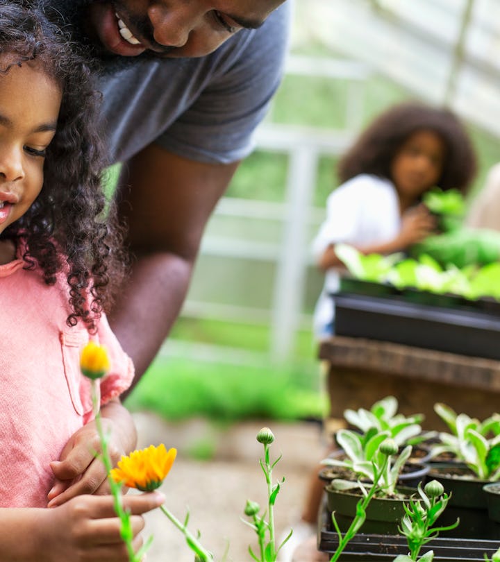 These flower crafts are great for the whole family