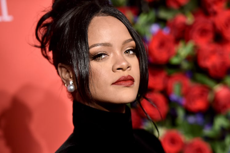 Rihanna makes great songs to listen to before a date.