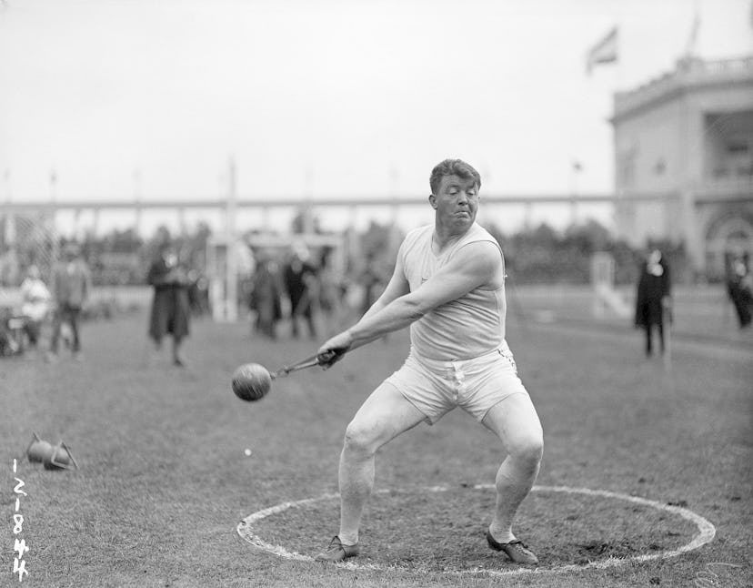 (Original Caption) 1920-Antwerp, Belgium- Picture shows Pat Ryan, of the US, in action during the Ha...