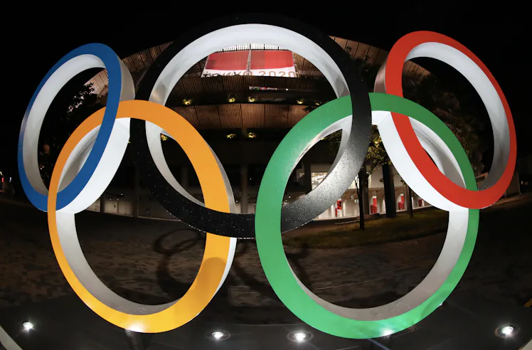 Olympic Rings Exiting How To Watch The 2021 Olympics Closing Ceremony Live