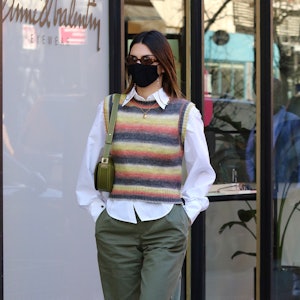 Model Kendall Jenner wears small green Burberry Olympia bag while out and about in New York City on ...