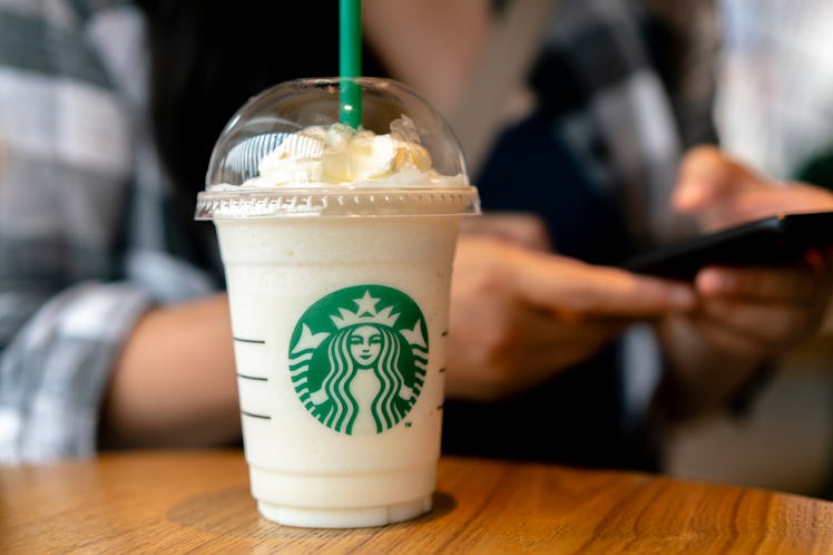 These decaf Starbucks drinks won't keep you up all night.