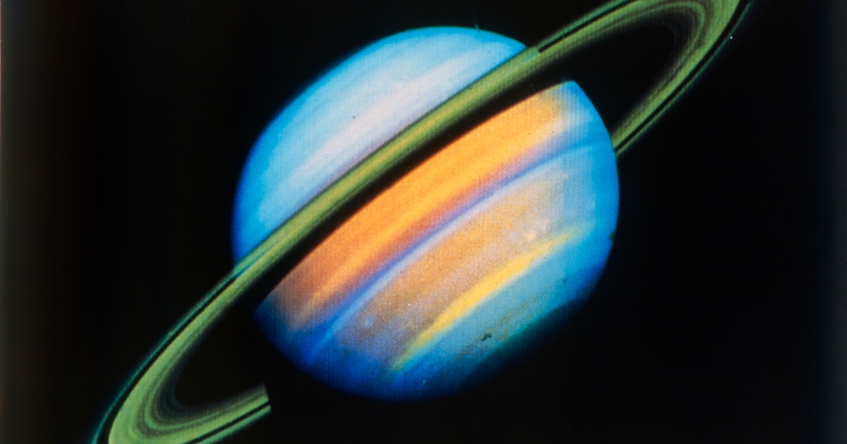 In 1981, Voyager 2's visit to Saturn completely changed the hunt for aliens<br>