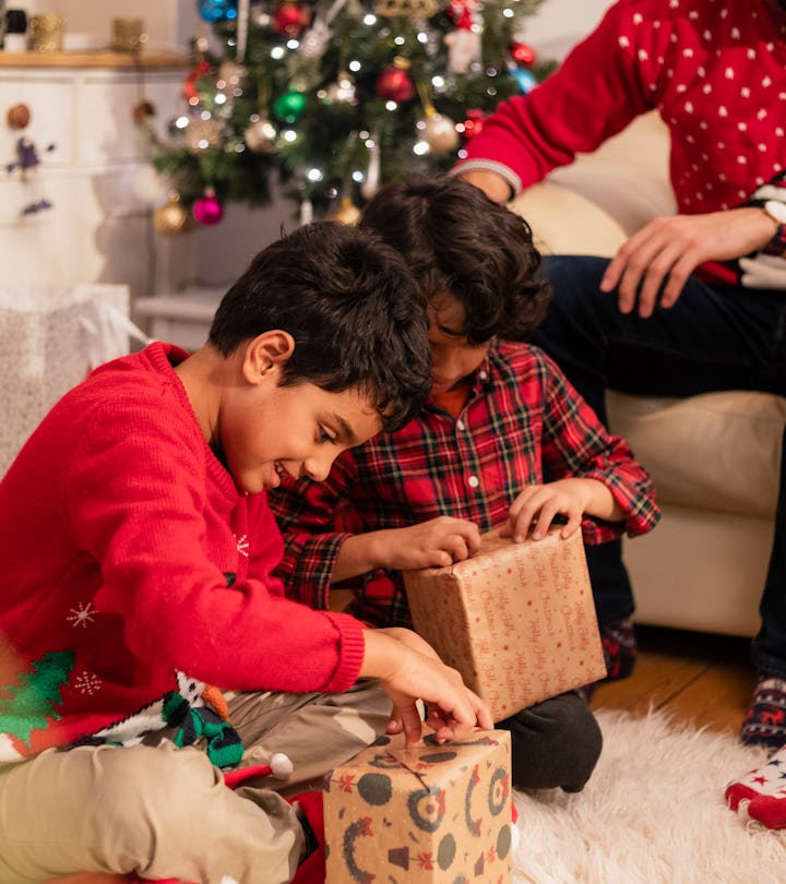 Does Amazon Have A Christmas Catalog 2