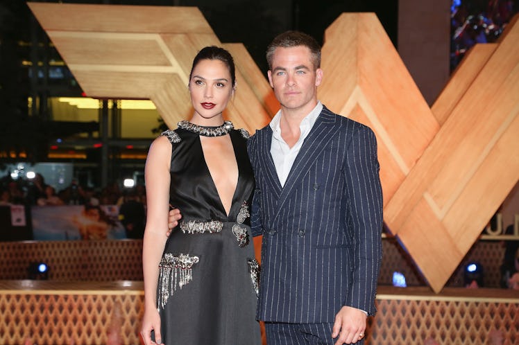 MEXICO CITY, MEXICO - MAY 27:  Actress Gal Gadot and actor Chris Pine attend the "Wonder Woman" Mexi...