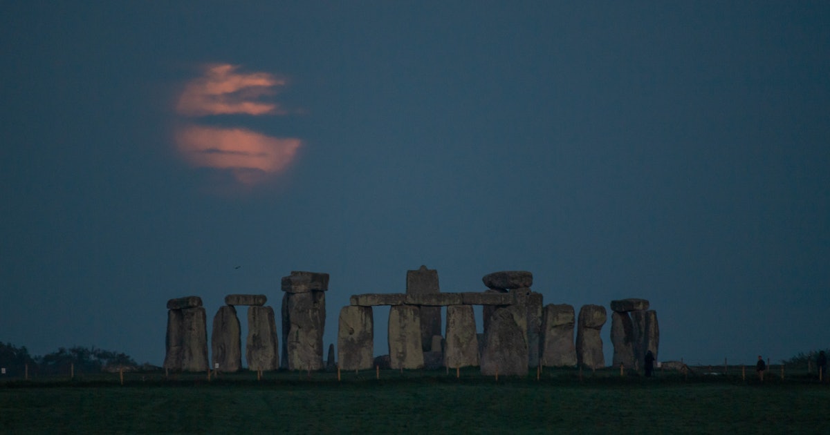 Stonehenge: Travelers who love ancient legends should visit this enigmatic site<br>